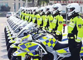 军警服装